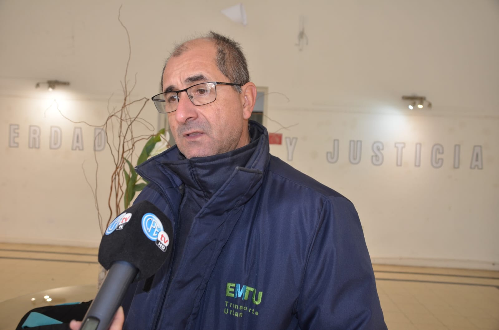 EL EMTU registra 8.500 cortes de boleto diarios y presta cerca de 290 ...