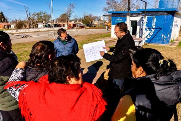 Di Nápoli recorrió la obra para pavimentar 36 cuadras de Villa Parque ...