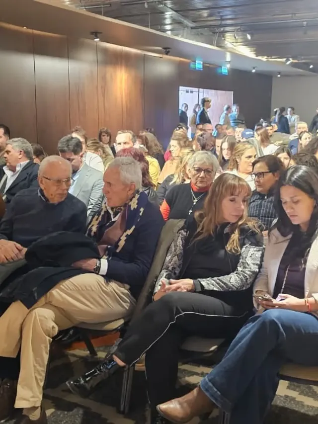 Público en el lanzamiento