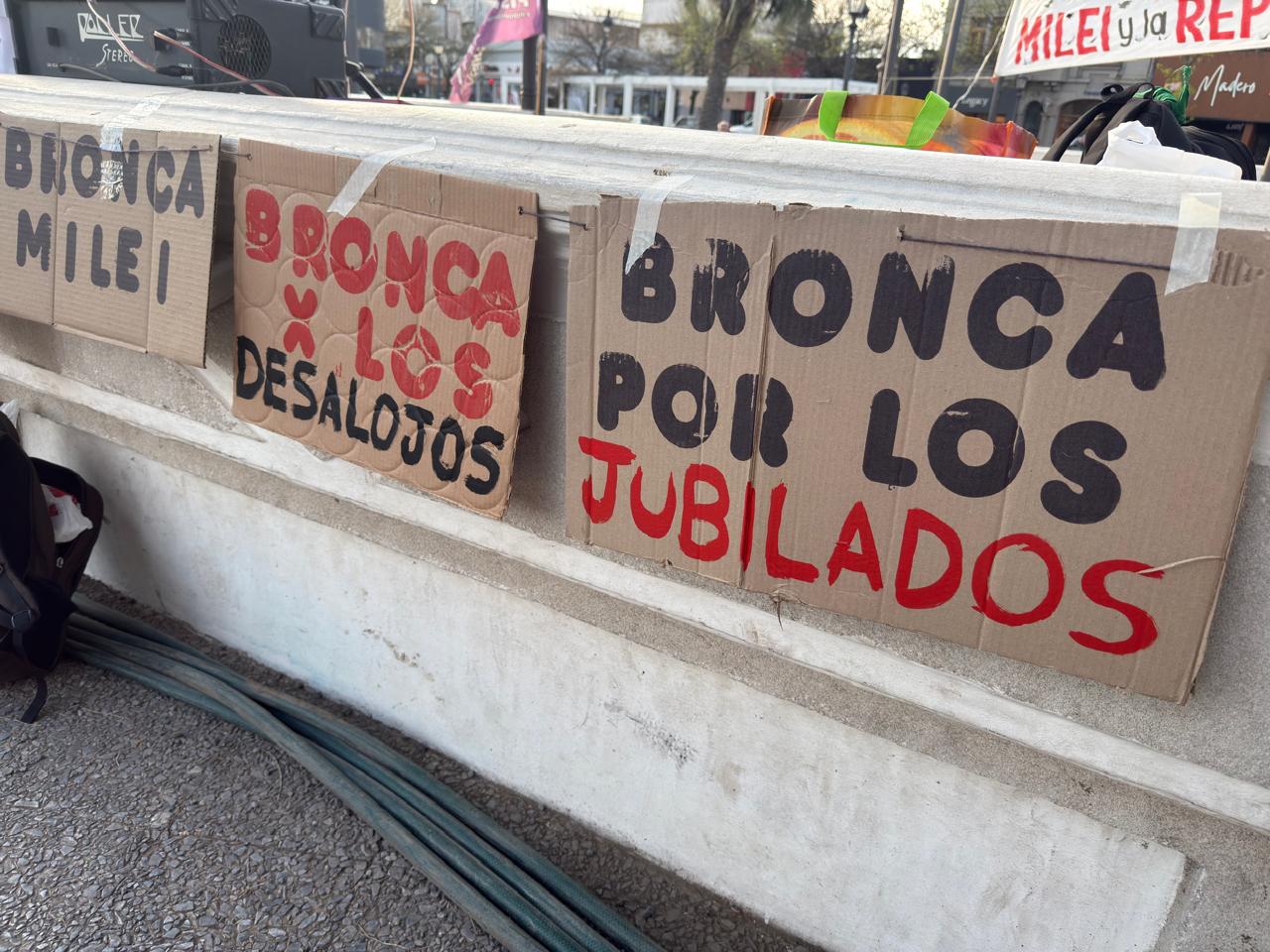 Marcha de la Bronca en Santa Rosa