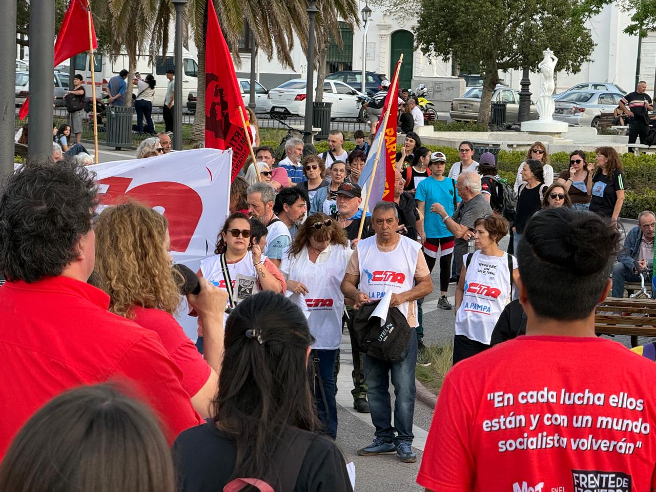 Marcha de la Bronca en Santa Rosa